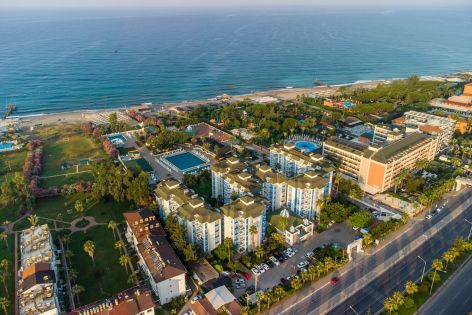 THE GARDEN BEACH HOTEL